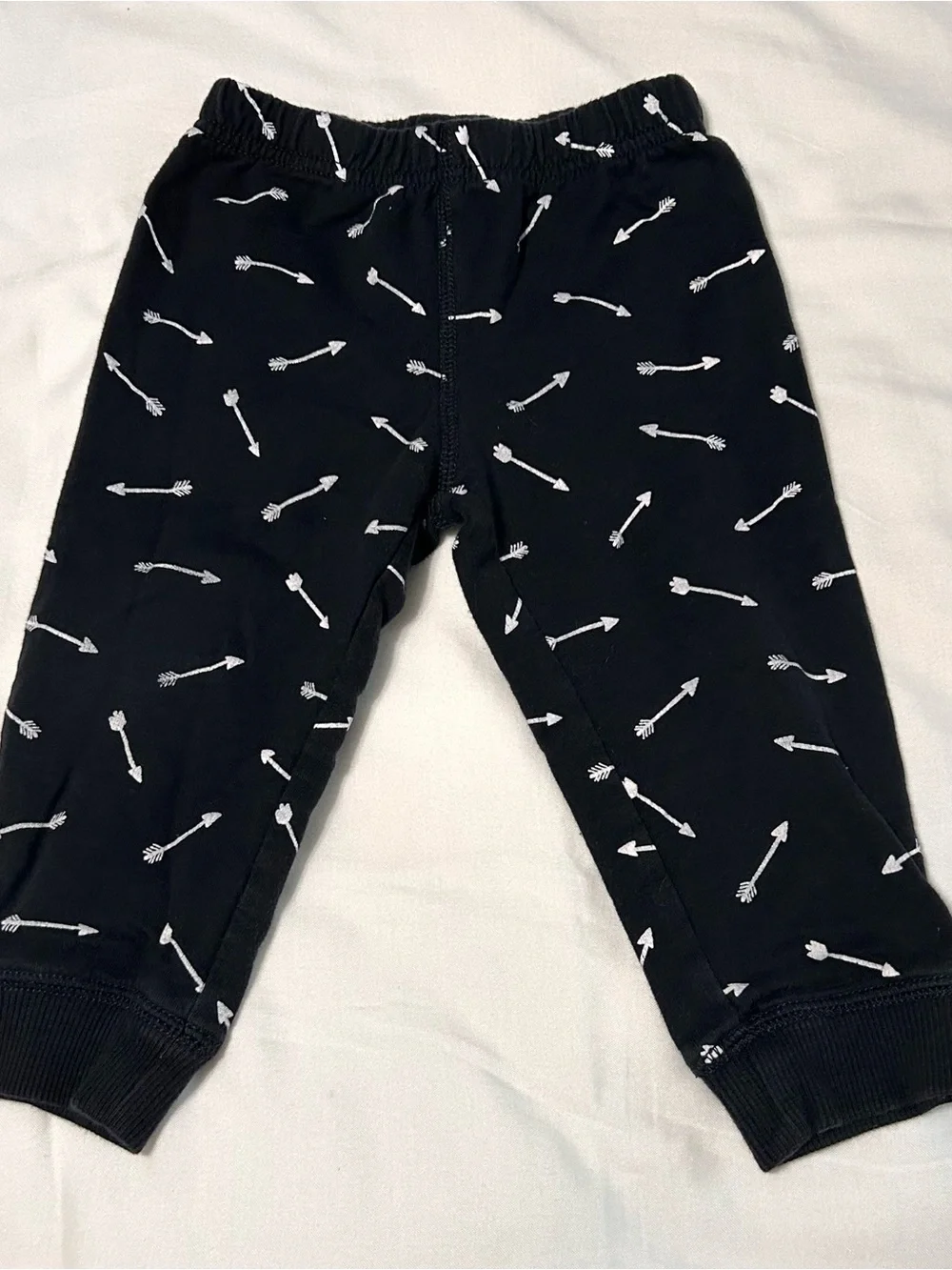 18 Month Toddler Long and Short Sleeve Bodysuits Pants 7 pieces! Excellent Cond